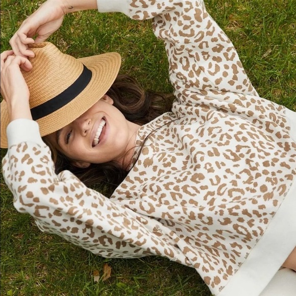 aerie Sweaters - Aerie ‼️ Cheetah Oversized Sweater